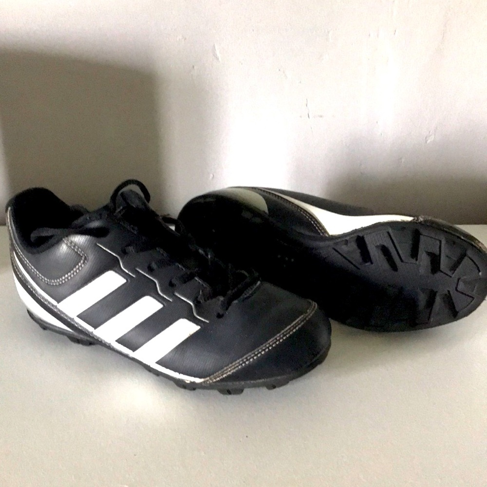 Boy soccer or softball cleat